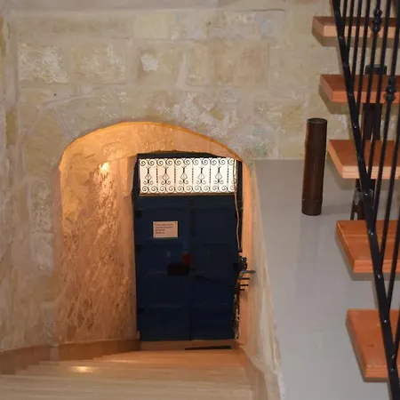 Bed & Breakfast St George Of Lydda *