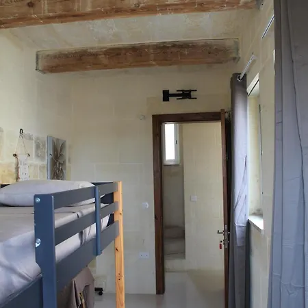 St George Of Lydda Bed & Breakfast Victoria