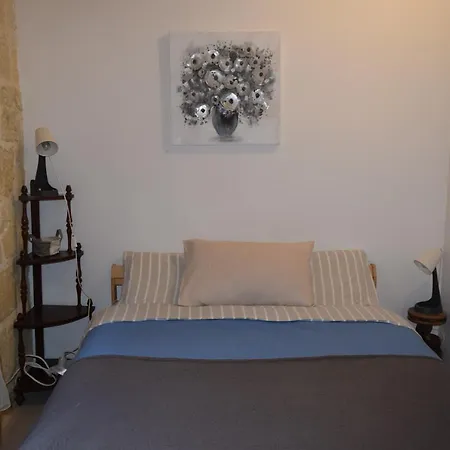 St George Of Lydda Bed & Breakfast Victoria