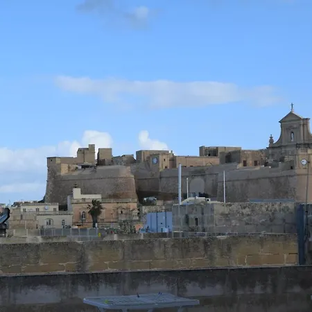 St George Of Lydda * Victoria