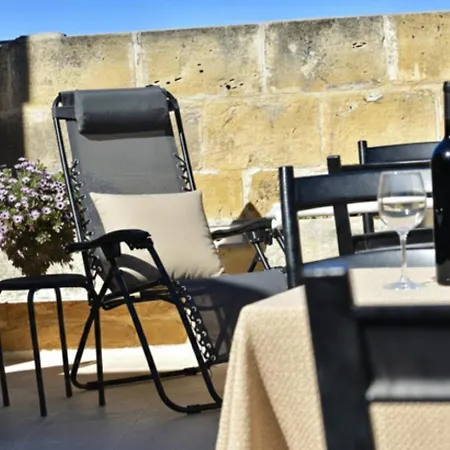 St George Of Lydda * Victoria