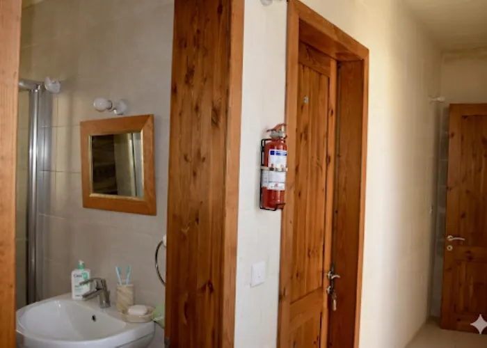 Bed & Breakfast St George Of Lydda *